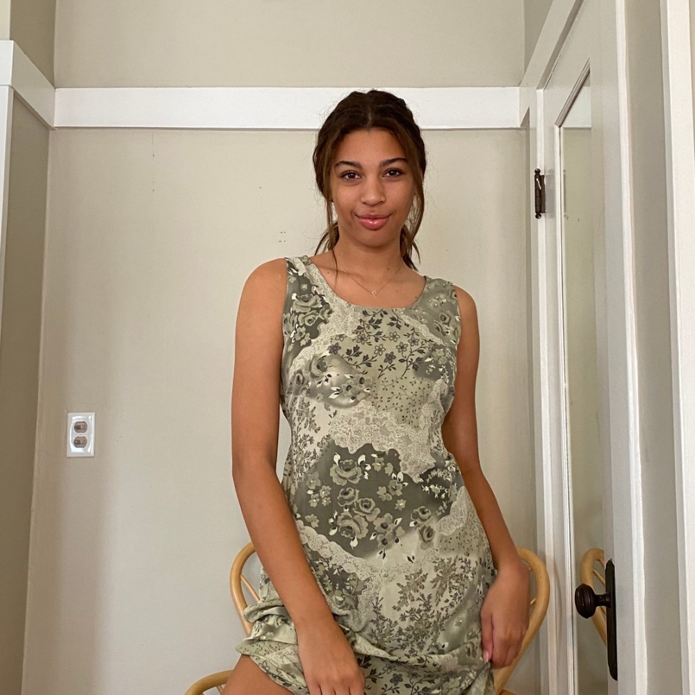 VINTAGE MIDI DRESS - Picture 2 of 7